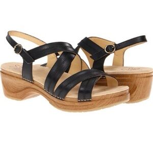 EUC Sanita Black Leather Platform Wedge Sandals Wood Grain Heel Comfort (39)